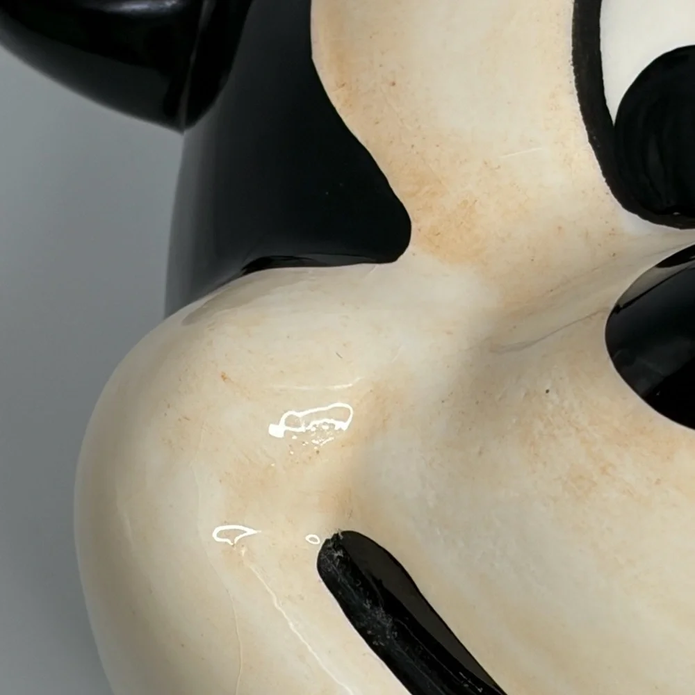 Disney&Co.‎ Mickey Mouse Glass Jar/Canister with Lid made By Anchor/16oz